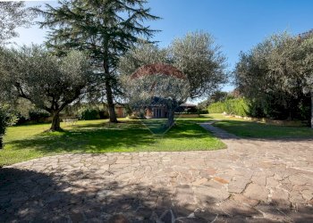 Giardino - Casa semi indipendente Via Veientana
257 a, Roma - foto 43