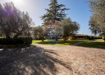 Giardino - Casa semi indipendente Via Veientana
257 a, Roma - foto 28