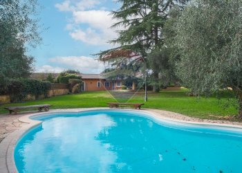 Piscina - Casa semi indipendente Via Veientana
257 a, Roma - foto 3