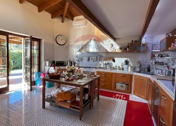 Cucina - Casa semi indipendente Via Veientana
257 a, Roma - foto 13