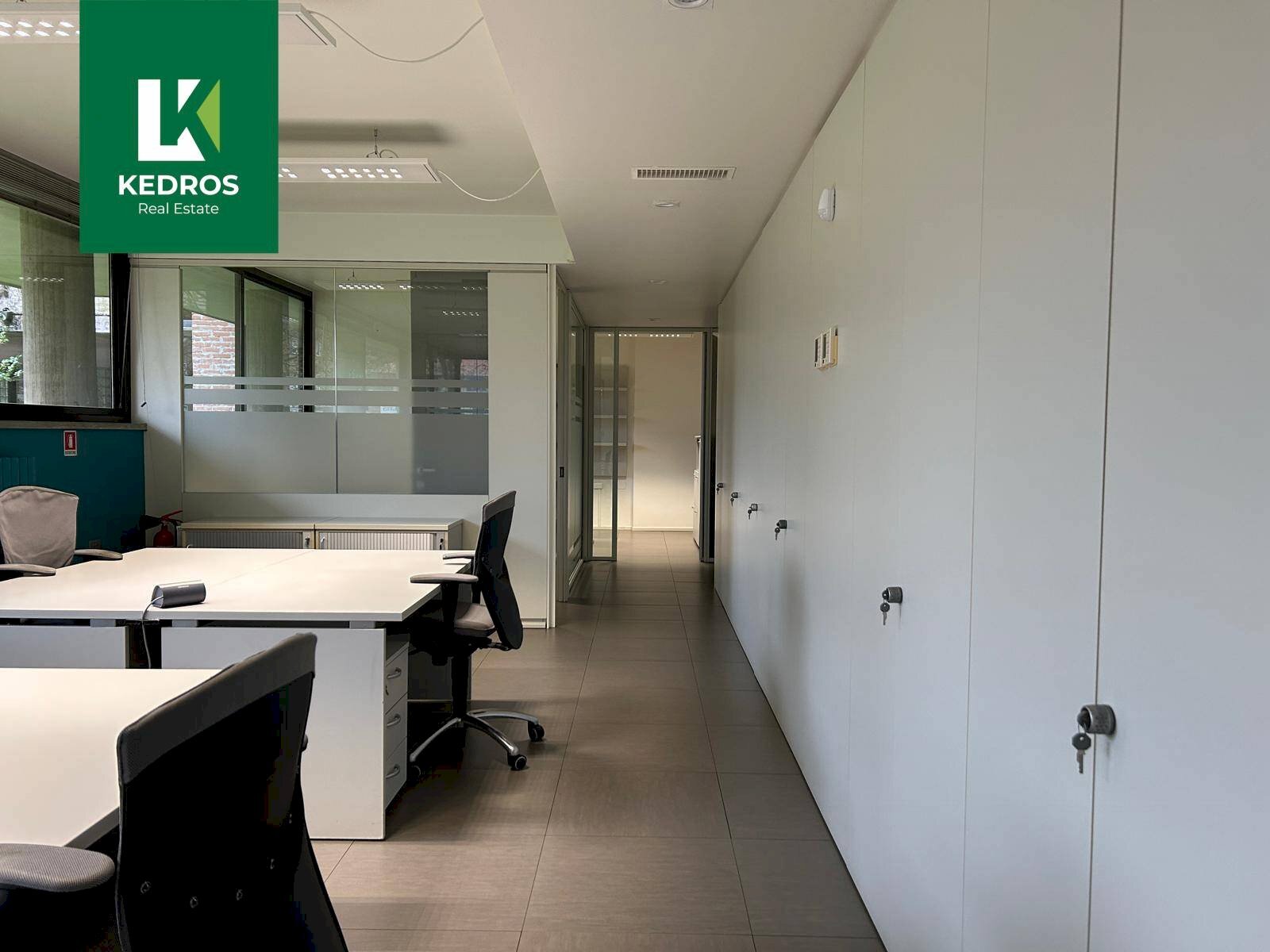 Foto 3 - Ufficio Via Dei Carantani
 
1, Varese - foto 3