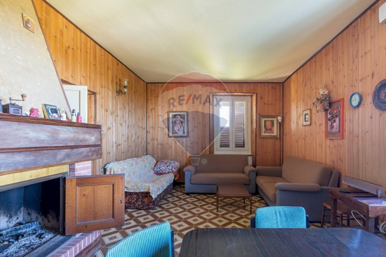 Sala da pranzo - Three-room apartment via Torre
 
248, Torrevecchia Teatina - photo 3