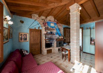 Soggiorno - Locale Commerciale Castel Goffredo - foto 29