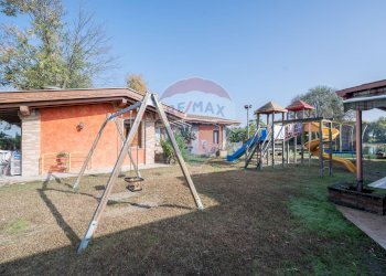 Casa all\'aperto - Attività Commerciale Castel Goffredo - foto 12