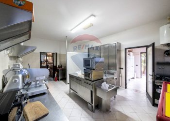 Soggiorno - Attività Commerciale Castel Goffredo - foto 27