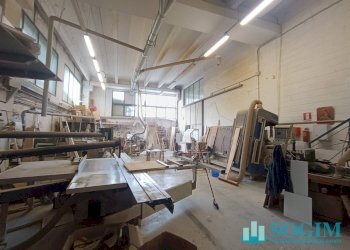 Interno - Capannone Via Provinciale
 
1, Lipomo - foto 6