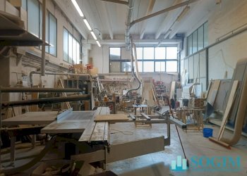 Interno - Capannone Via Provinciale
 
1, Lipomo - foto 7