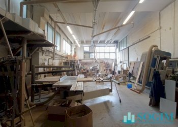 Interno - Capannone Via Provinciale
 
1, Lipomo - foto 8