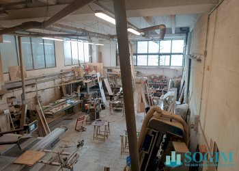 Interno - Capannone Via Provinciale
 
1, Lipomo - foto 9