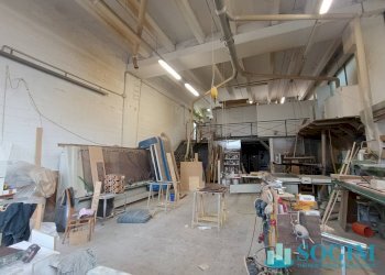 Interno - Capannone Via Provinciale
 
1, Lipomo - foto 11