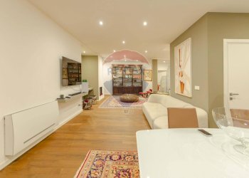 Sala da pranzo - Villa Corso Alcide De Gasperi
 
513E, Bari - foto 15