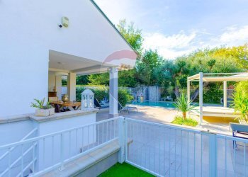 Terrazza - Villa Corso Alcide De Gasperi
 
513E, Bari - foto 51