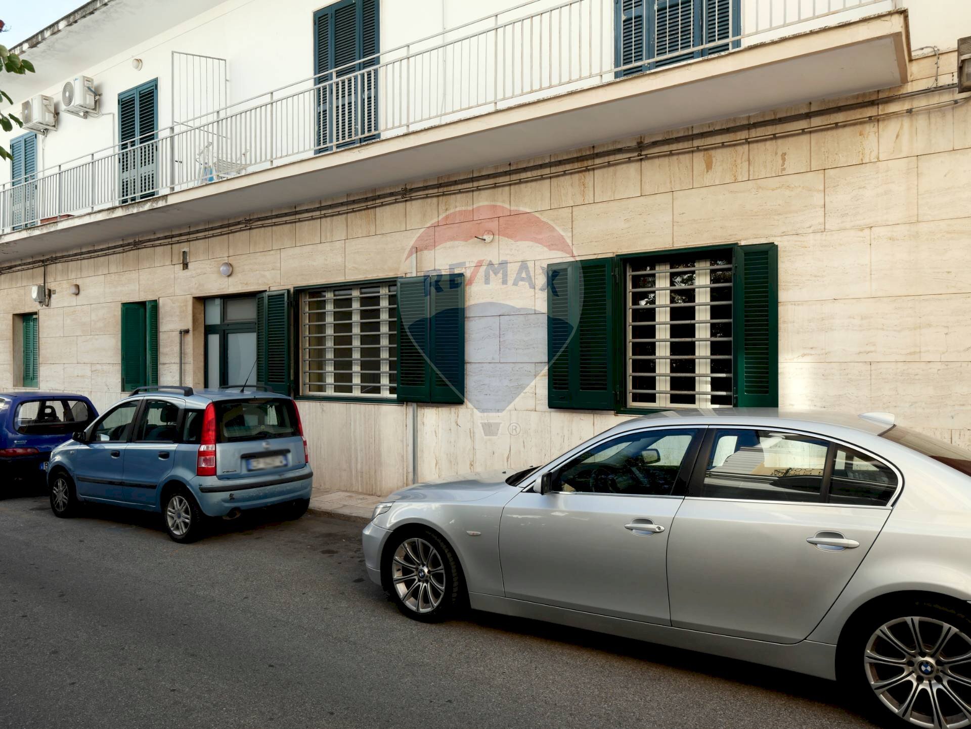 Edificio all\'aperto - Trilocale Via Guglielmo Marconi
 
15, Triggiano - foto 1