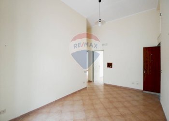 Stanza vuota - Trilocale Via Guglielmo Marconi
 
15, Triggiano - foto 3