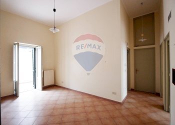 Stanza vuota - Trilocale Via Guglielmo Marconi
 
15, Triggiano - foto 5