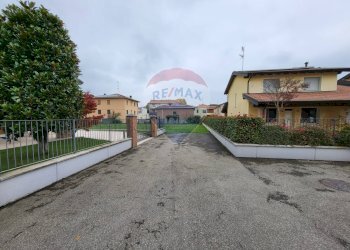 Casa all\'aperto - Terreno edificabile via Guido Picelli
2/F, Fontanellato - foto 10