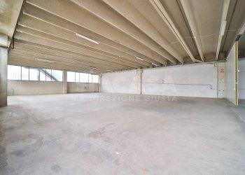 Foto 6 - Shop Liscate - photo 6