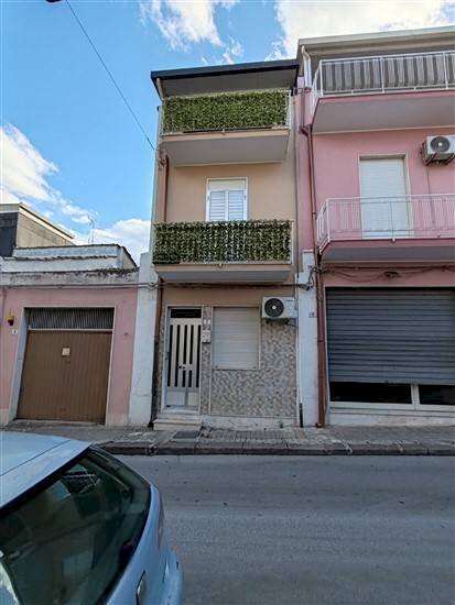 Foto 1 - Independent house Solarino - photo 1