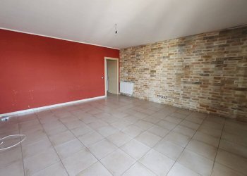 Foto 1 - Quadrilocale CORSO DI VITTORIO
 
52, Floridia - foto 1