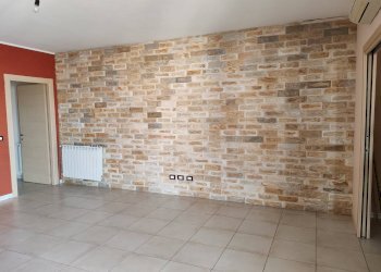 Foto 2 - Quadrilocale CORSO DI VITTORIO
 
52, Floridia - foto 2