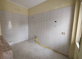 Foto 10 - Trilocale VIALE TURATI
 
70, Floridia - foto 10