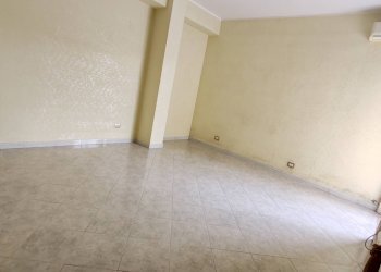 Foto 28 - Trilocale VIALE TURATI
 
70, Floridia - foto 28