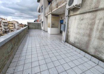 Foto 35 - Trilocale VIALE TURATI
 
70, Floridia - foto 35