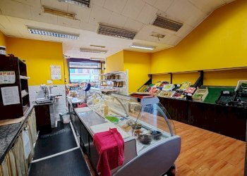 Foto 12 - Commercial Activity VIALE VITTORIO VENETO
 
52, Floridia - photo 12