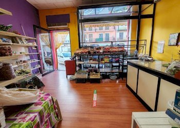 Foto 14 - Commercial Activity VIALE VITTORIO VENETO
 
52, Floridia - photo 14