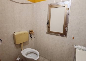 Foto 20 - Commercial Activity VIALE VITTORIO VENETO
 
52, Floridia - photo 20