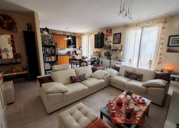 Foto 8 - Quadrilocale CORSO VITTORIO EMANUELE
 
694, Floridia - foto 8