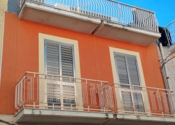 Foto 4 - Quadrilocale VIA MANZONI
 
34, Floridia - foto 4