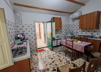 Foto 4 - Casa indipendente VIA ROMA
 
121, Solarino - foto 4