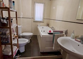 Foto 15 - Quadrilocale CORSO DI VITTORIO
 
54, Floridia - foto 15