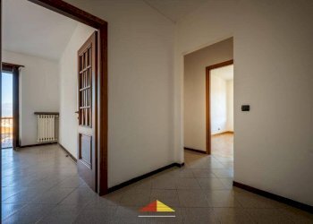 Disimpegno - Trilocale via Torino, 53, Saluzzo - foto 12