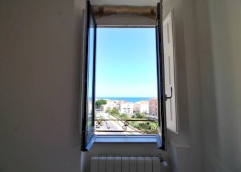 Foto 12 - Trilocale via Degli Orti di San Giorgio
 
1, Siracusa - foto 12