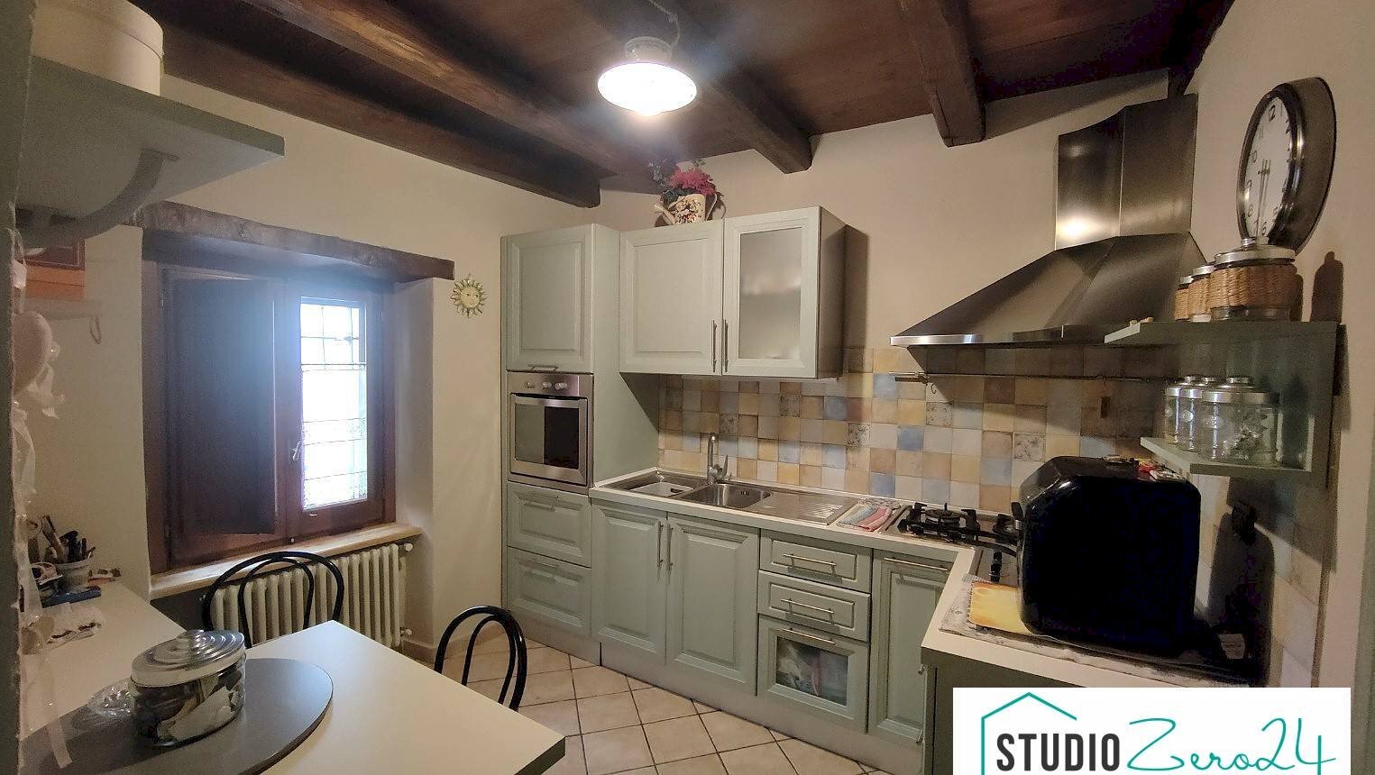 Foto 3 - Trilocale rimembranze
 
22, Attigliano - foto 3