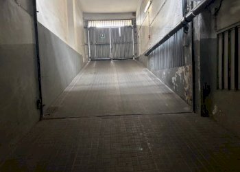 Cortile interno - Box Alba - foto 5