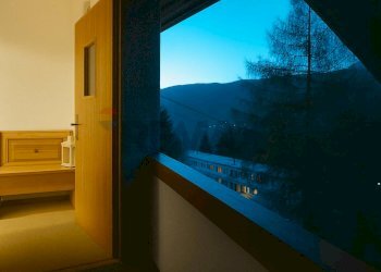 Vista delle montagne - Appartamento Loc. Marilleva 1400
 
12, Mezzana - foto 15