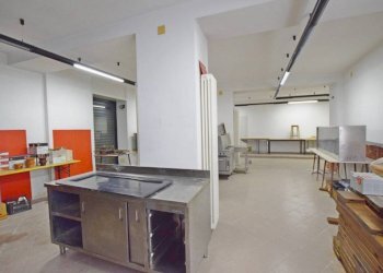 Interno non residenziale - Negozio via Bui, 1, Villanova Mondovì - foto 6