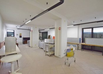 Interno non residenziale - Negozio via Bui, 1, Villanova Mondovì - foto 9