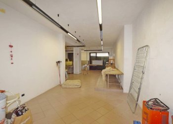 Interno non residenziale - Negozio via Bui, 1, Villanova Mondovì - foto 12