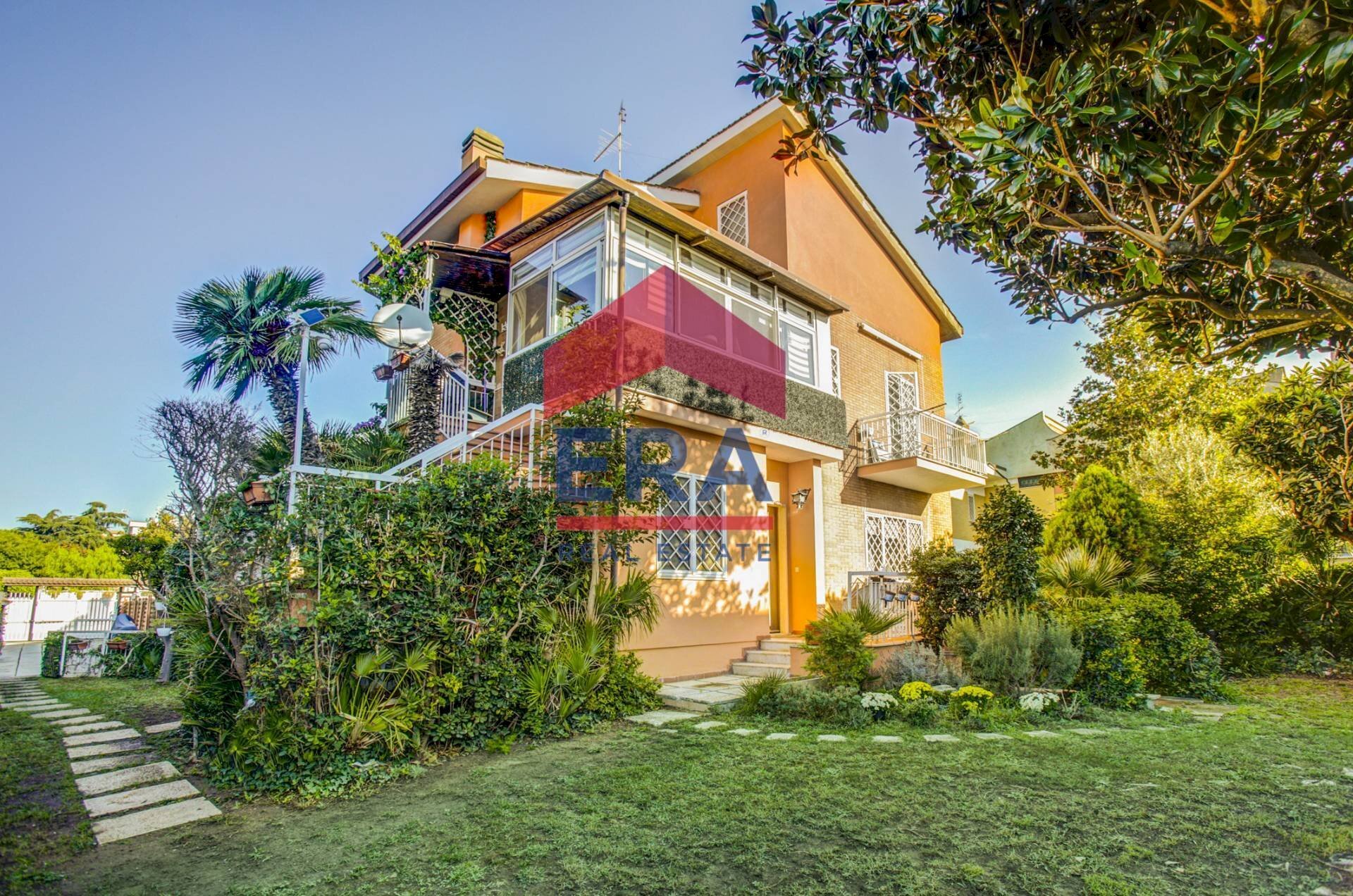 vista angolare - Villa a Schiera Via Corinna
 
7, Roma - foto 3