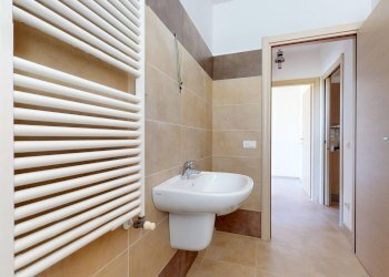 Foto 14 - Trilocale Viale Sardegna
 
11, Riccione - foto 14