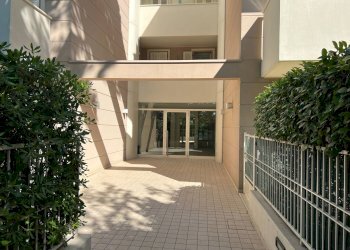 Foto 22 - Trilocale Viale Sardegna
 
11, Riccione - foto 22