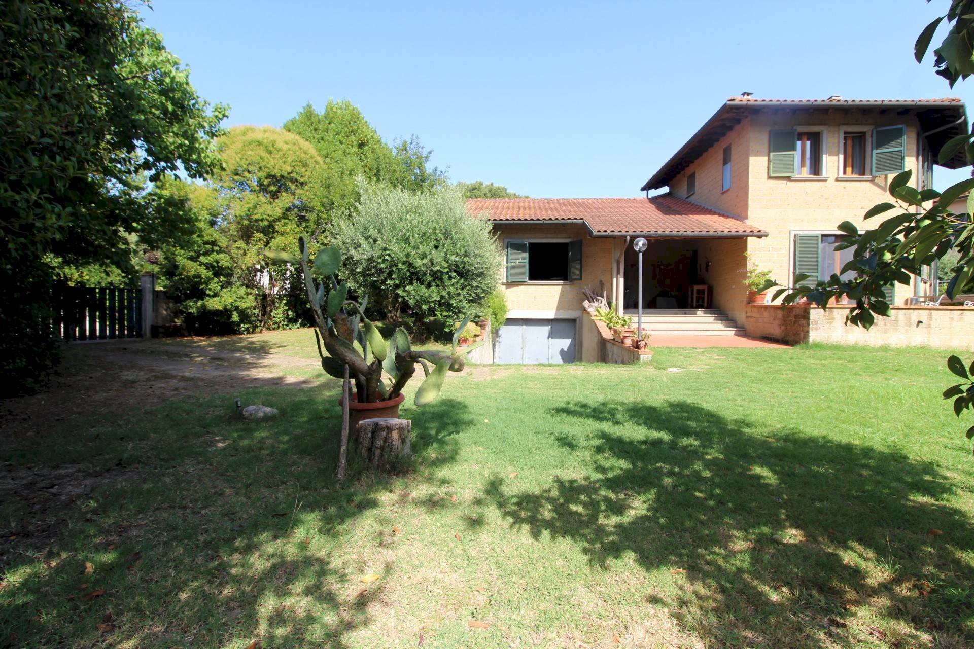 Foto 2 - Villa Via Capuana
 
2, San Giuliano Terme - photo 2