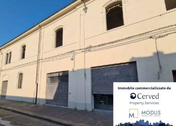 Foto 1 - Locale Commerciale Via Alessandro Manzoni
 
24, Pontedera - foto 1