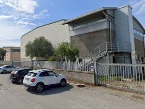 Foto 3 - Capannone Via Brenta
 
13, Piombino - foto 3