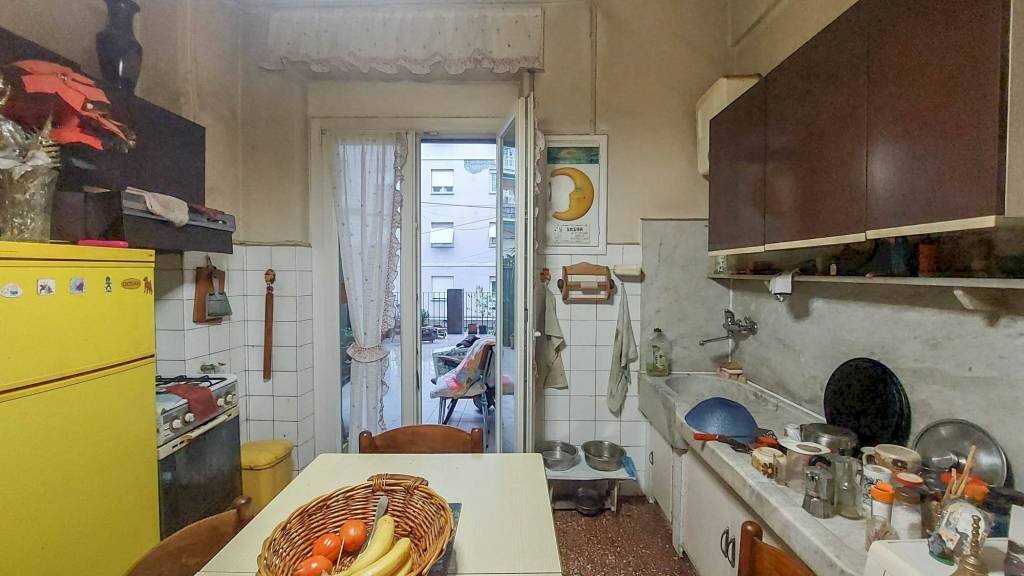 Cucina - Three-room apartment corso Alessandro De Stefanis, Genova (neighborhood Marassi) - photo 2