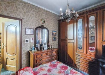 Camera da letto - Trilocale corso Alessandro De Stefanis, Genova (zona Marassi) - foto 10